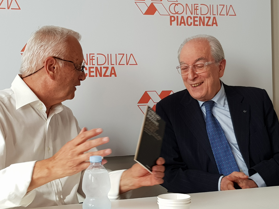 LA FINANZA INTERNAZIONALE CONDIZIONA L'ITALIA: DIPENDONO DA LEI LA DISTRUZIONE DELL'IMMOBILIARE E DE