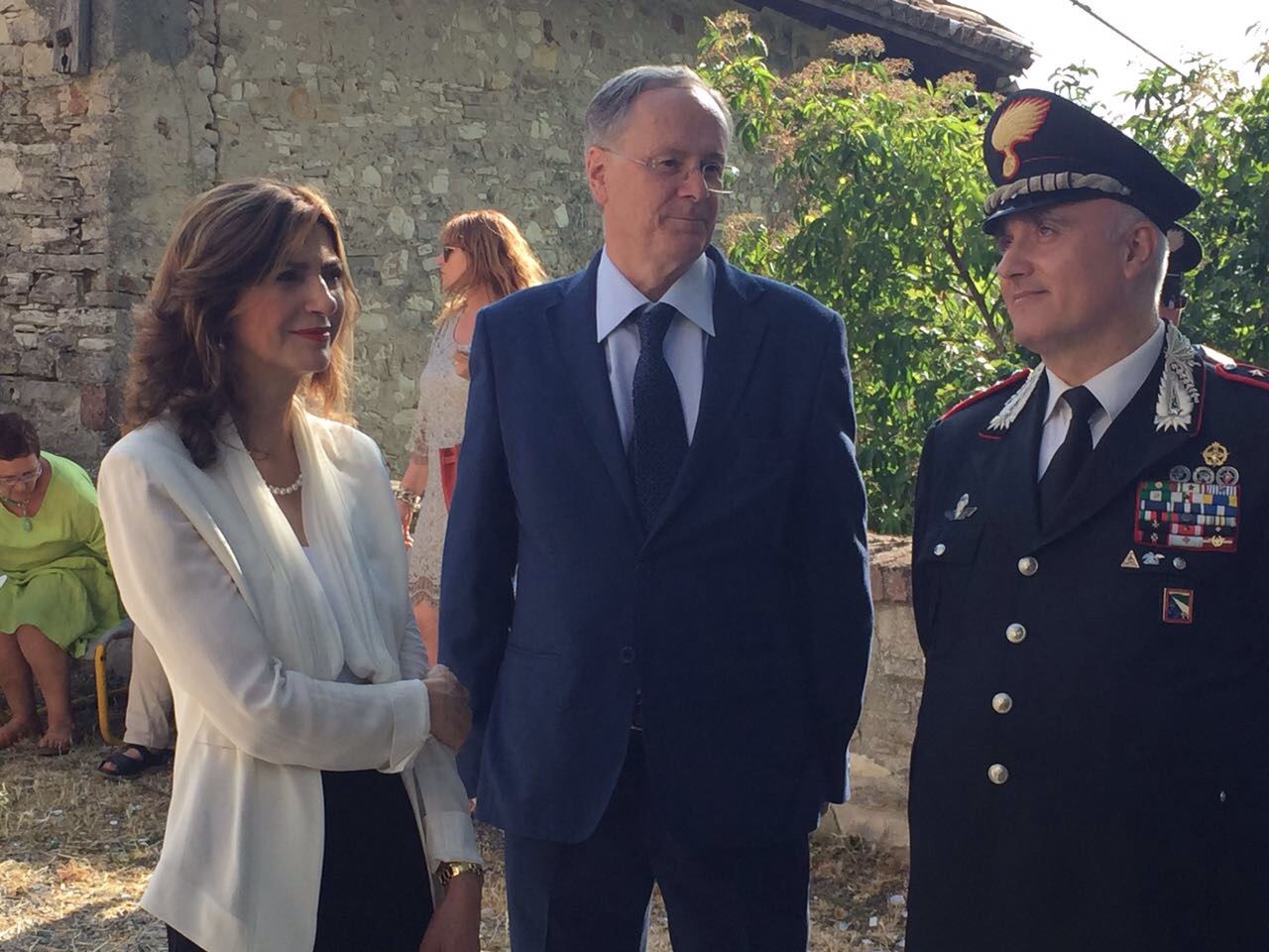CONSEGNATO AL PROF. LUIGI CAVANNA IL PREMIO SOLIDARIETA' PER LA VITA
