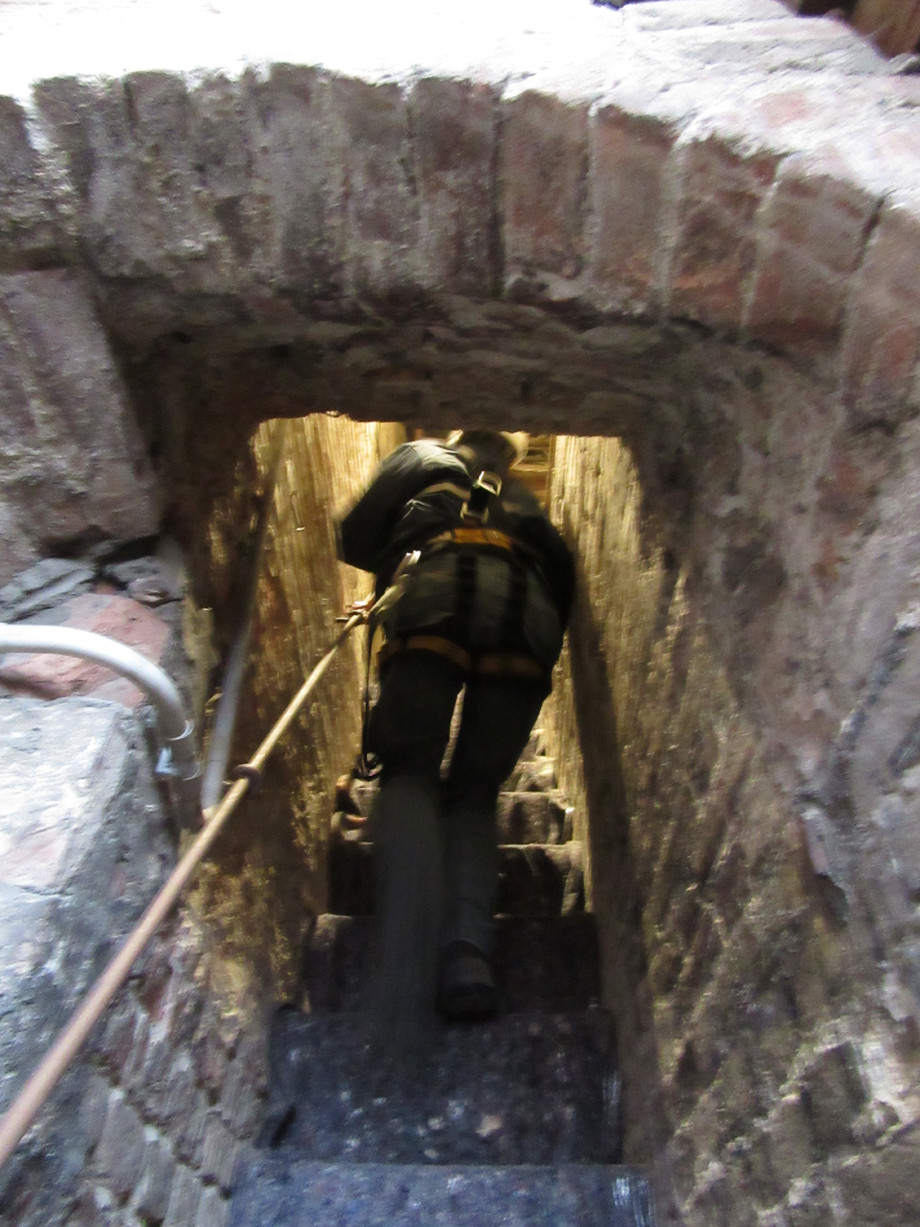 Intervento dei Vigili del fuoco sulla lanterna della cupola del Pordenone