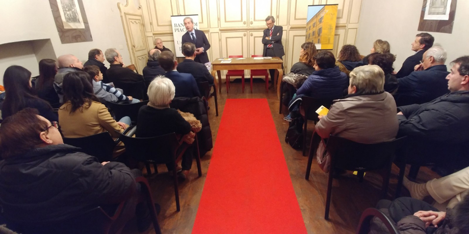 Una pubblicazione con gli scatti del concorso selfie