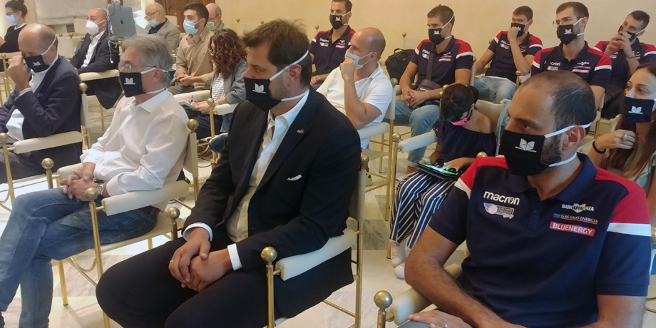 PRESENTATA A PALAZZO GALLI LA CAMPAGNA ABBONAMENTI