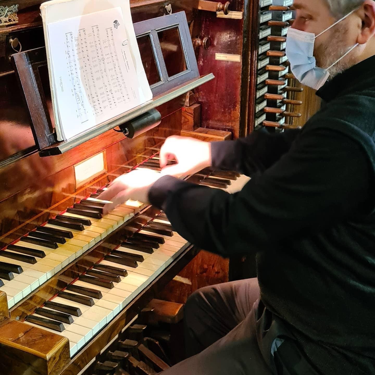 GLI AUGURI DELLA BANCA DI PIACENZA IN DIRETTA STREAMING