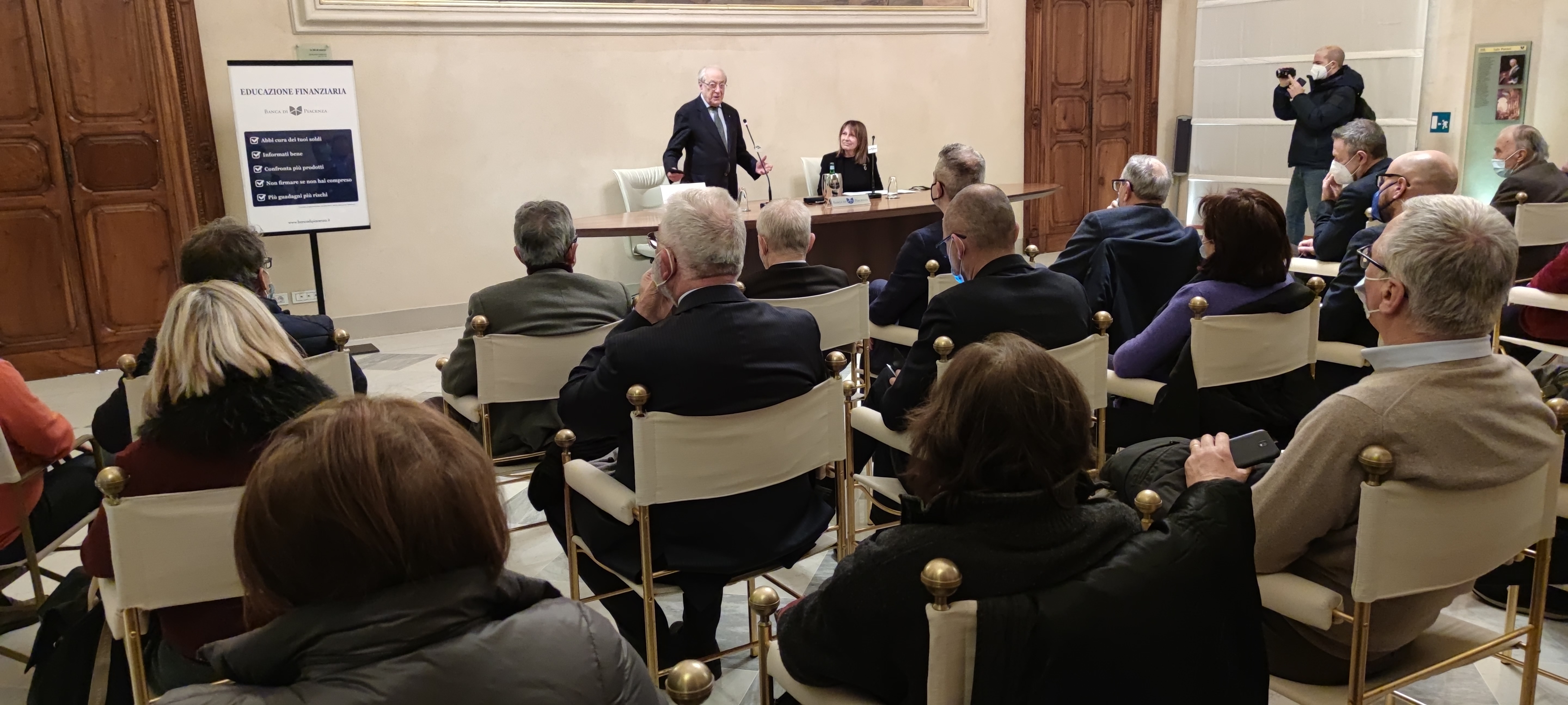 DALL'AVVENTURA CON IL COMMISSARIO TRONCA (POSITIVA) ALLA GRANDE DELUSIONE DELLA GIUNTA DI VIRGINIA R