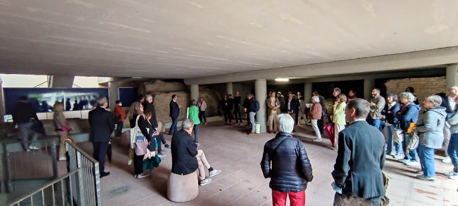 9_La visita alle mura romane di via Trebbiola_920