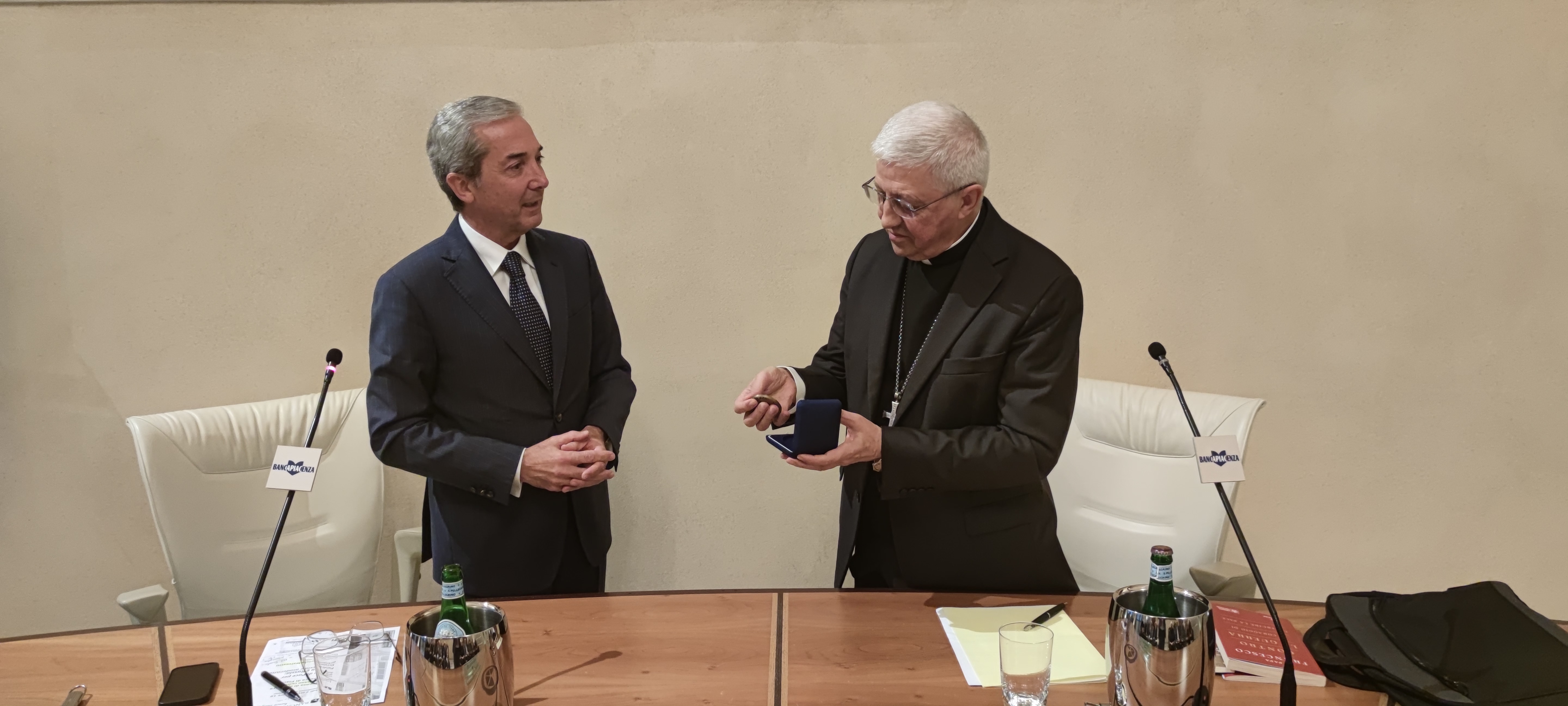 «DAR VALORE A IDENTITÀ E INTEGRAZIONE NEL TENTATIVO DI RIPORTARE LA PACE TRA I POPOLI DI UCRAINA E R