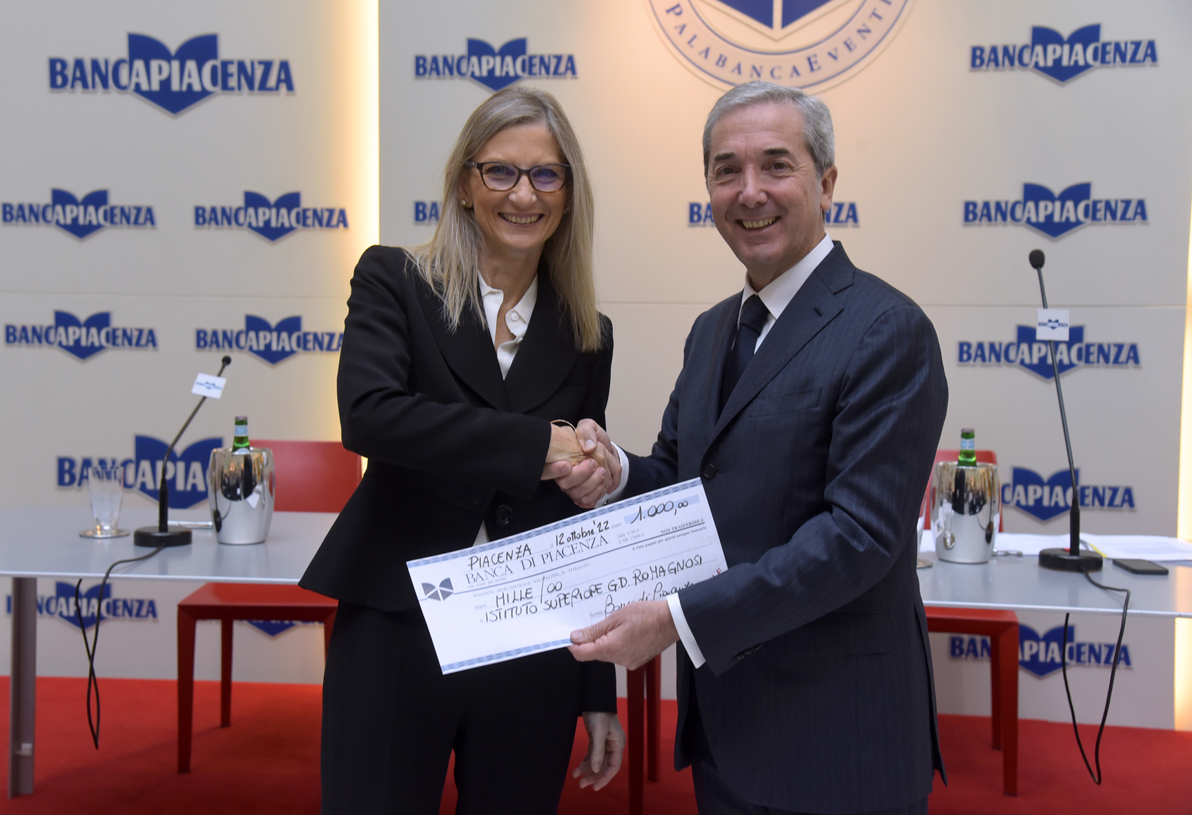 ALLE SCUOLE GIOIA, RESPIGHI E ROMAGNOSI LE BORSE DI STUDIO DELLA BANCA DI PIACENZA PER GLI STUDENTI