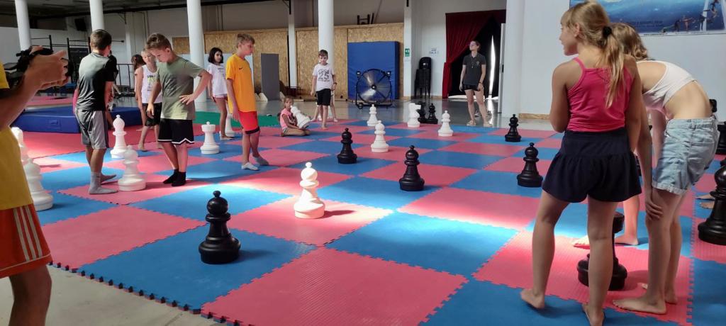 OLTRE 120 MINORI UCRAINI DAI 6 AI 15 ANNI AIUTATI DAL BANDO DI FONDAZIONE E BANCA DI PIACENZA