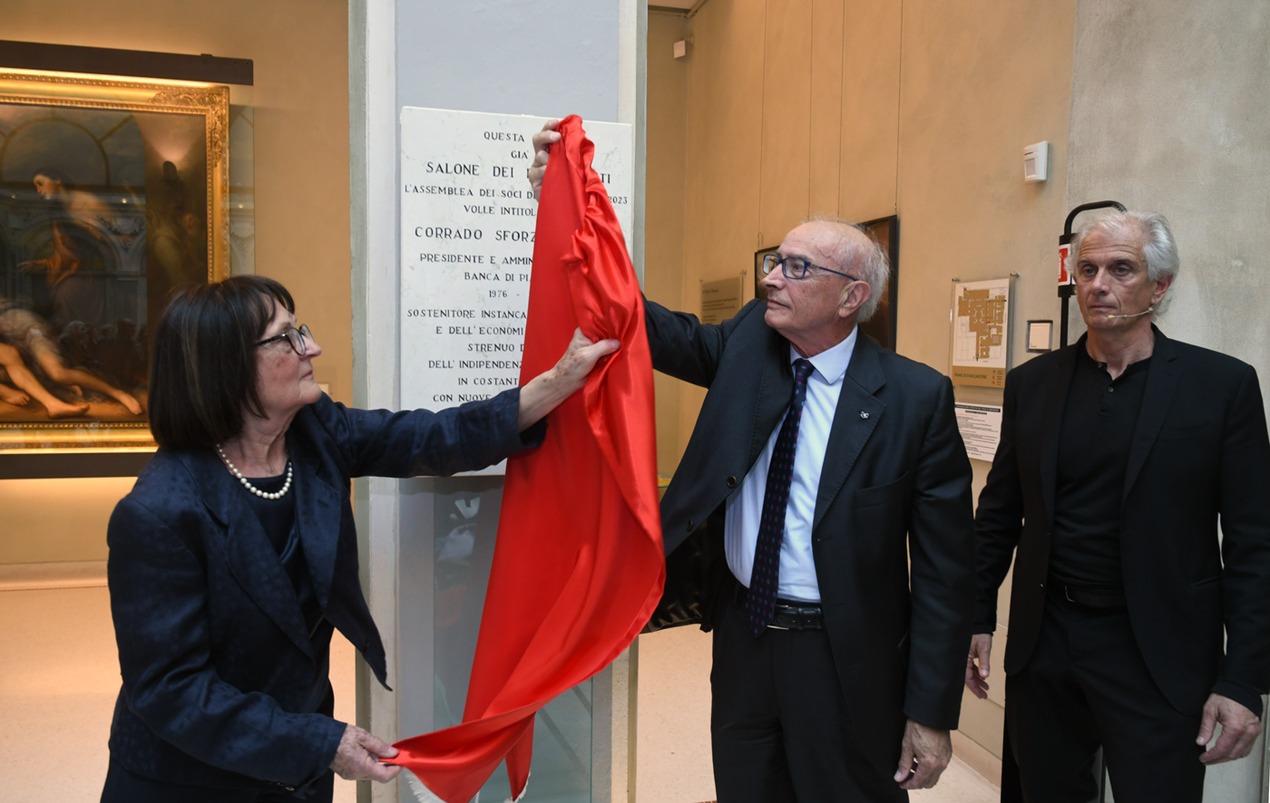 SAPERE DI ESSERE NEL CUORE DELLA BANCA GLI AVREBBE FATTO MOLTO PIACERE