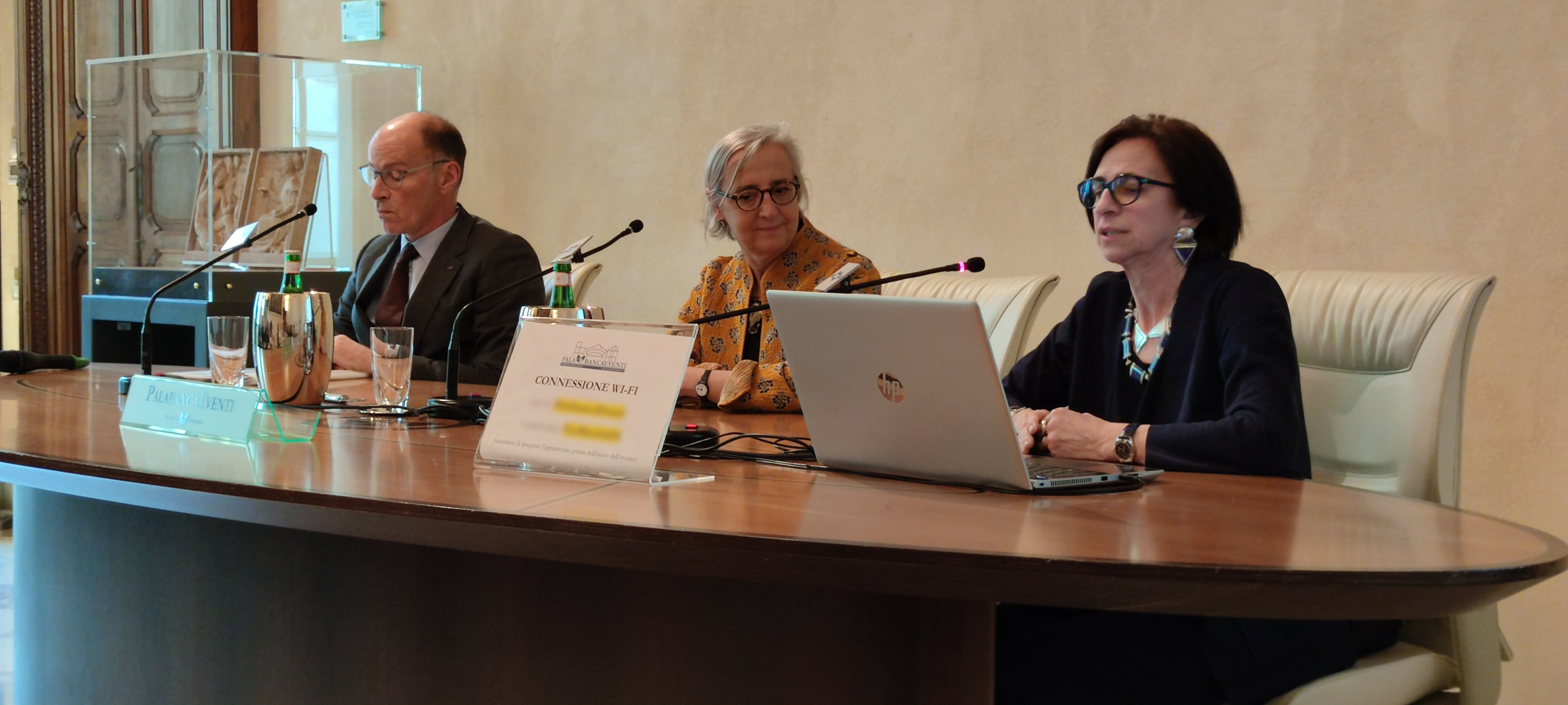 LA BANCA HA CONSEGNATO ALLA GALLERIA RICCI ODDI GLI STUDI PREPARATORI DELLE FORMELLE DI MARAINI