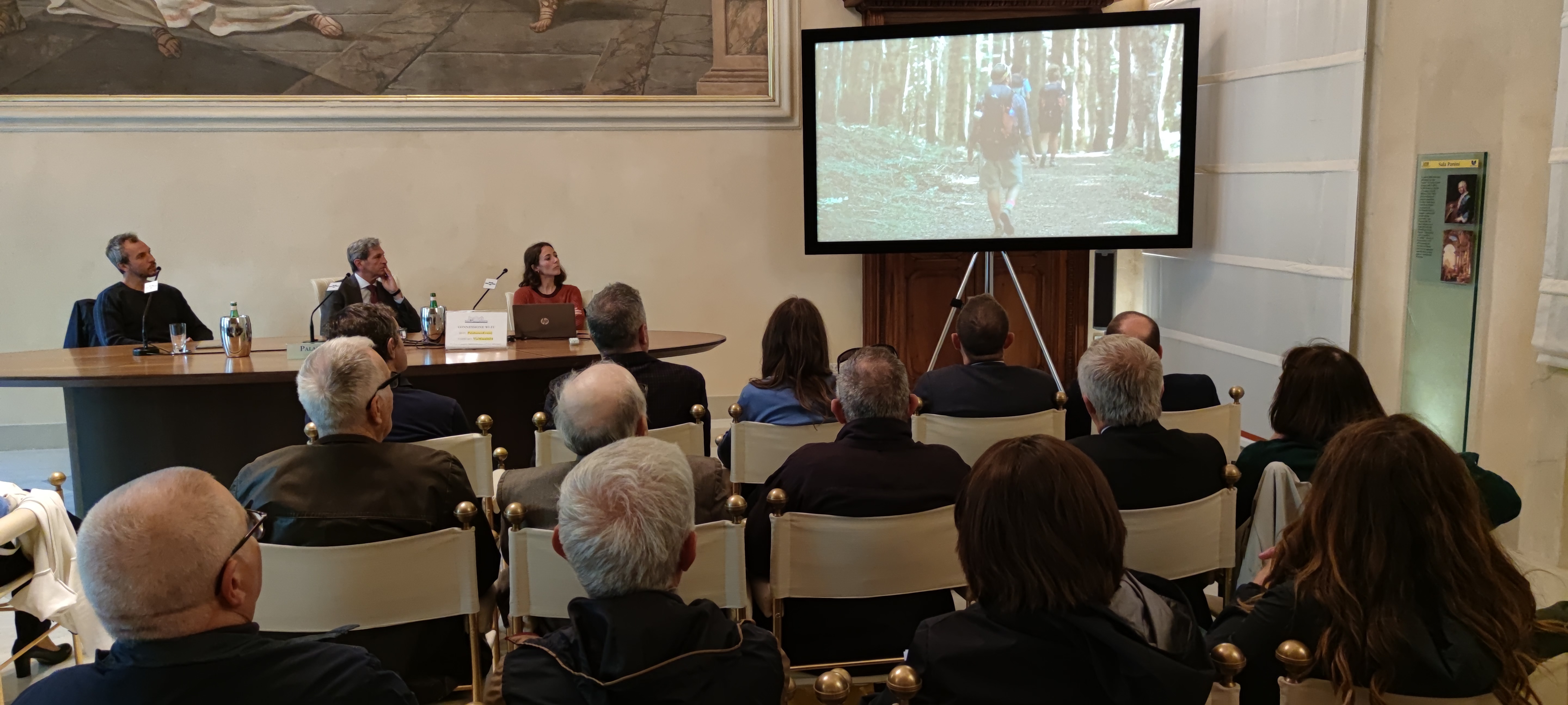UNA CAMMINATA STILE FORREST GUMP ALLA SCOPERTA DELLE TERRE ALTE D'ITALIA CON IL PERCORSO TREKKING PI