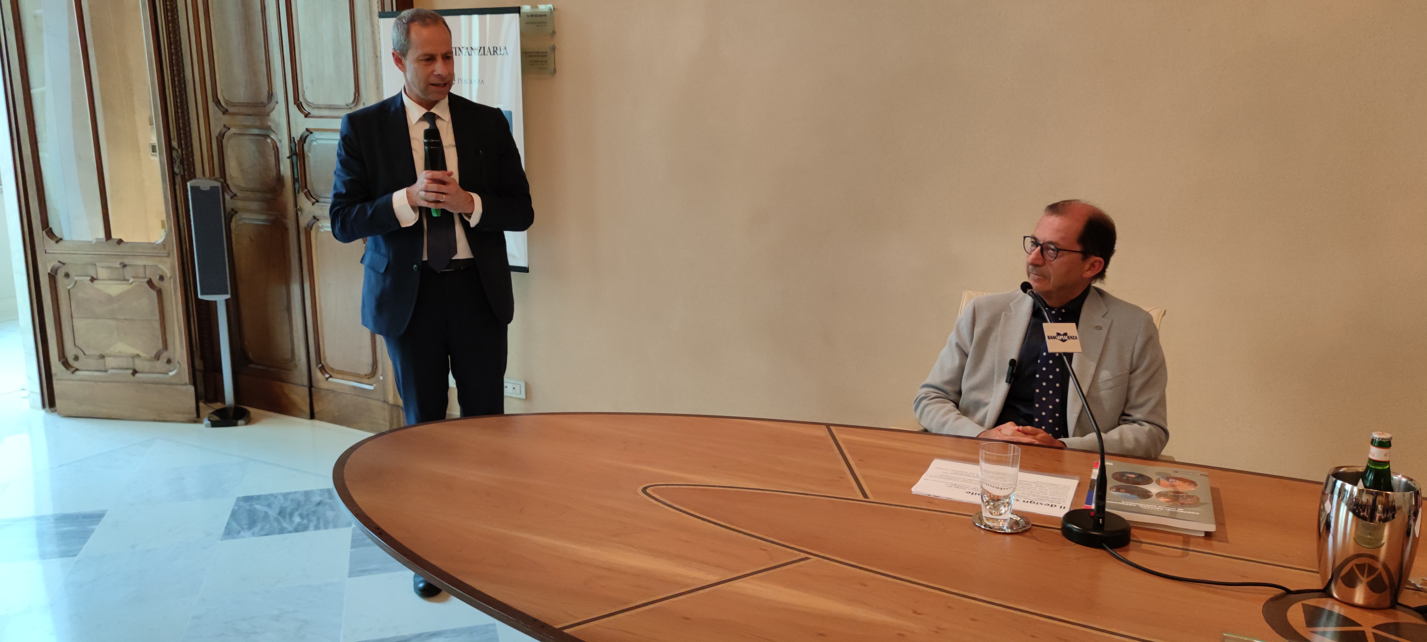 COSTRUIRE, ABITARE, ARREDARE IN MODO SOSTENIBILE PER FAR SOGNARE E PER FAR STAR BENE LE PERSONE