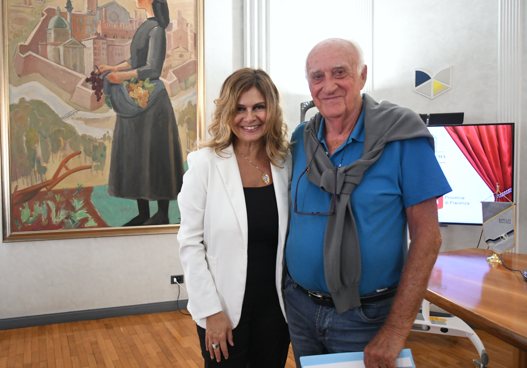 PRESENTATO IN BANCA IL FESTIVAL DEL CINEMA IN PELLICOLA. DEBORA CAPRIOGLIO OSPITE D'ONORE