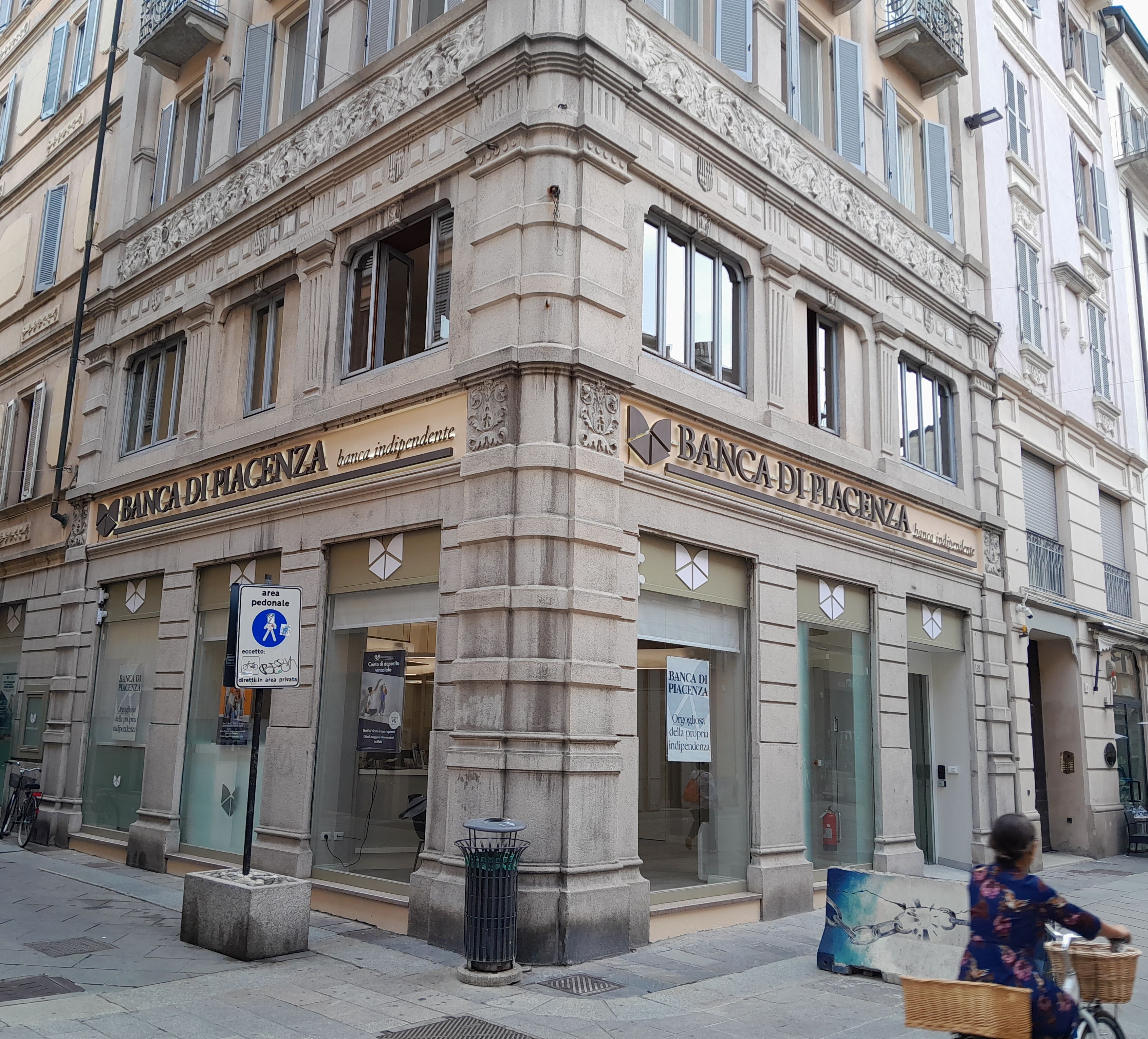 GIOVEDÌ 12 OTTOBRE SI INAUGURA LA NUOVA FILIALE APERTA DALLA BANCA NEL CENTRO STORICO DI PAVIA