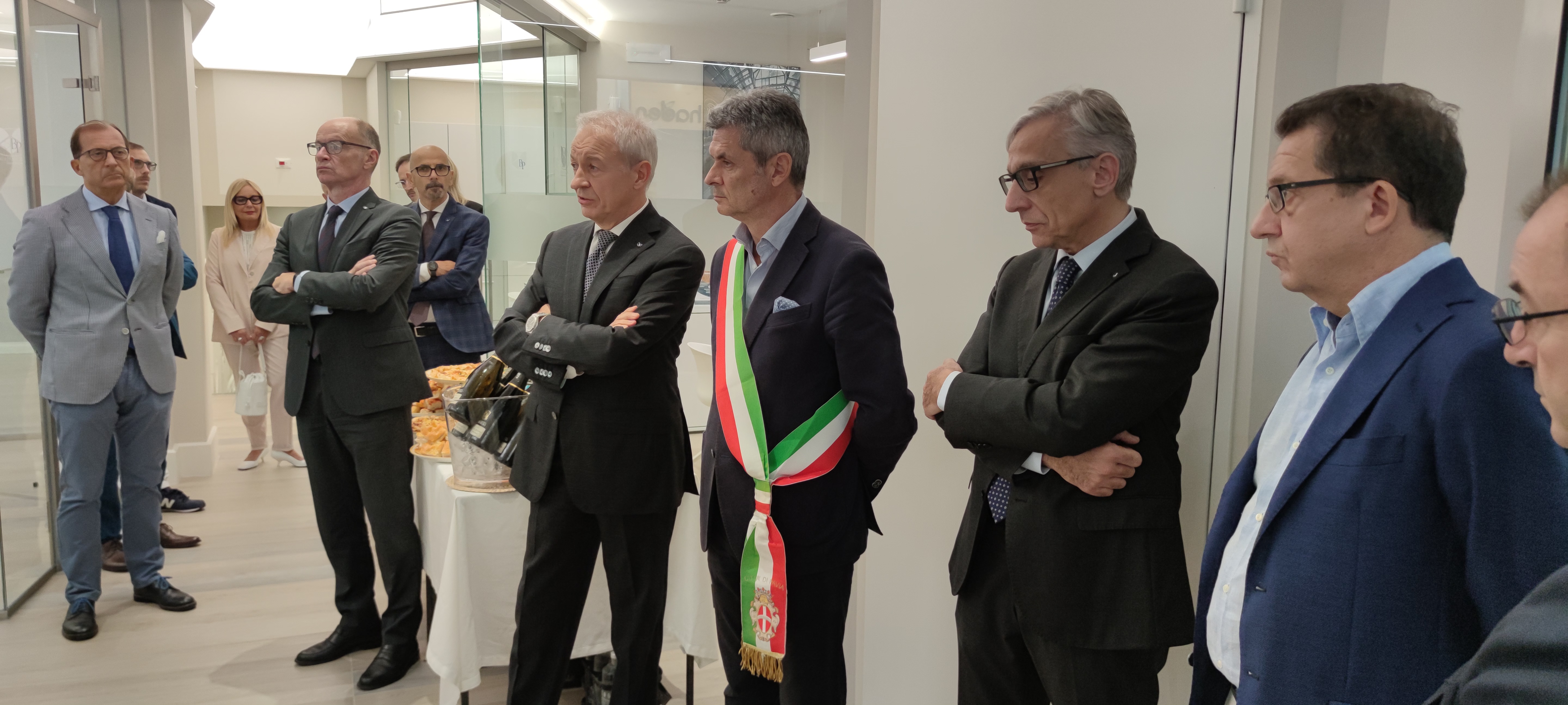 INAUGURATA LA FILIALE DI PAVIA «PORTIAMO LA NOSTRA SOLIDITÀ IN TERRITORI LIMITROFI FIERI DI ESSERE U