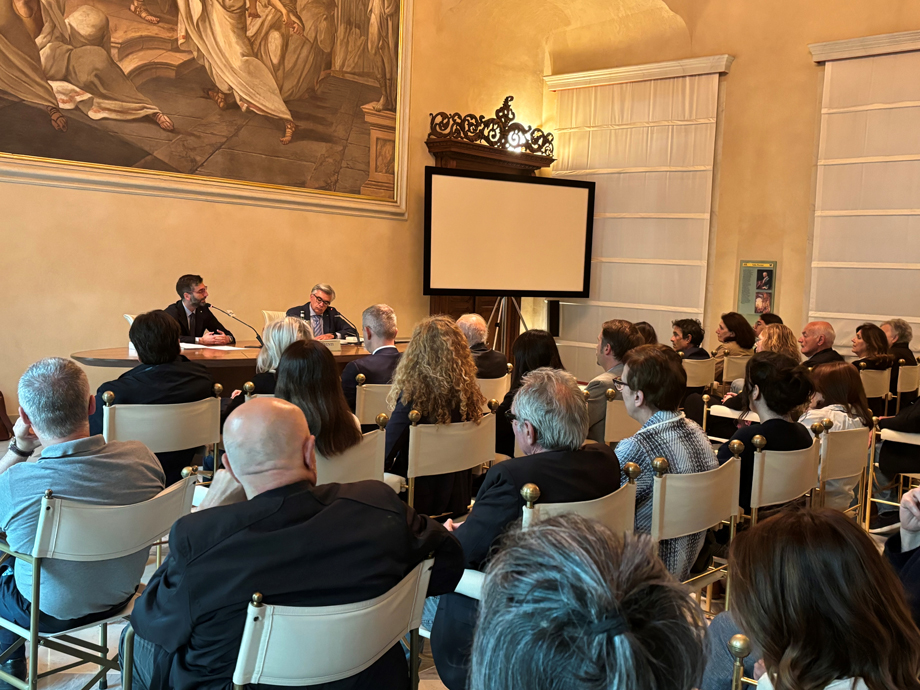 PRESENTATO AL PALABANCAEVENTI IL VOLUME DELL'AVV. ARFANI SUGLI ANIMALI E IL DIRITTO PRIVATO