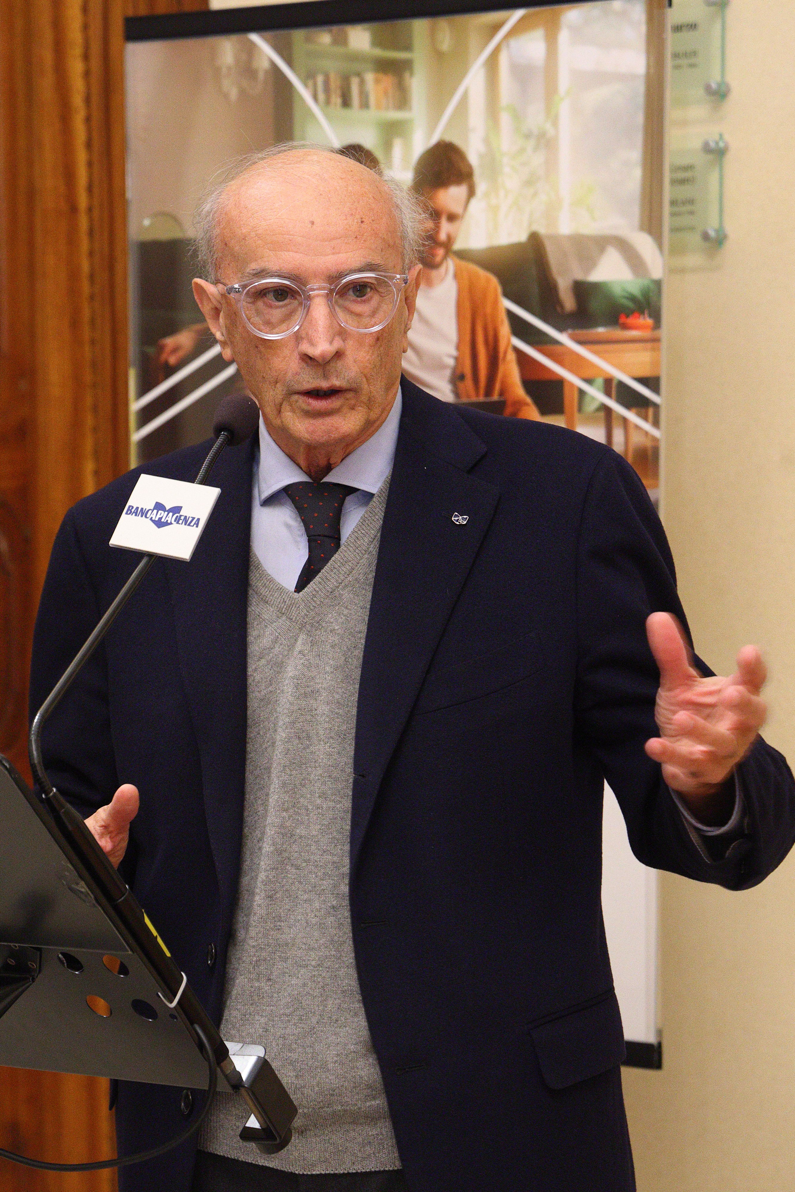 IL RICORDO DEL PRESIDENTE SFORZA «UN UOMO CHE UNIVA DIALETTICA CRITICA E COSTRUTTIVA ALLA CONCRETEZZ