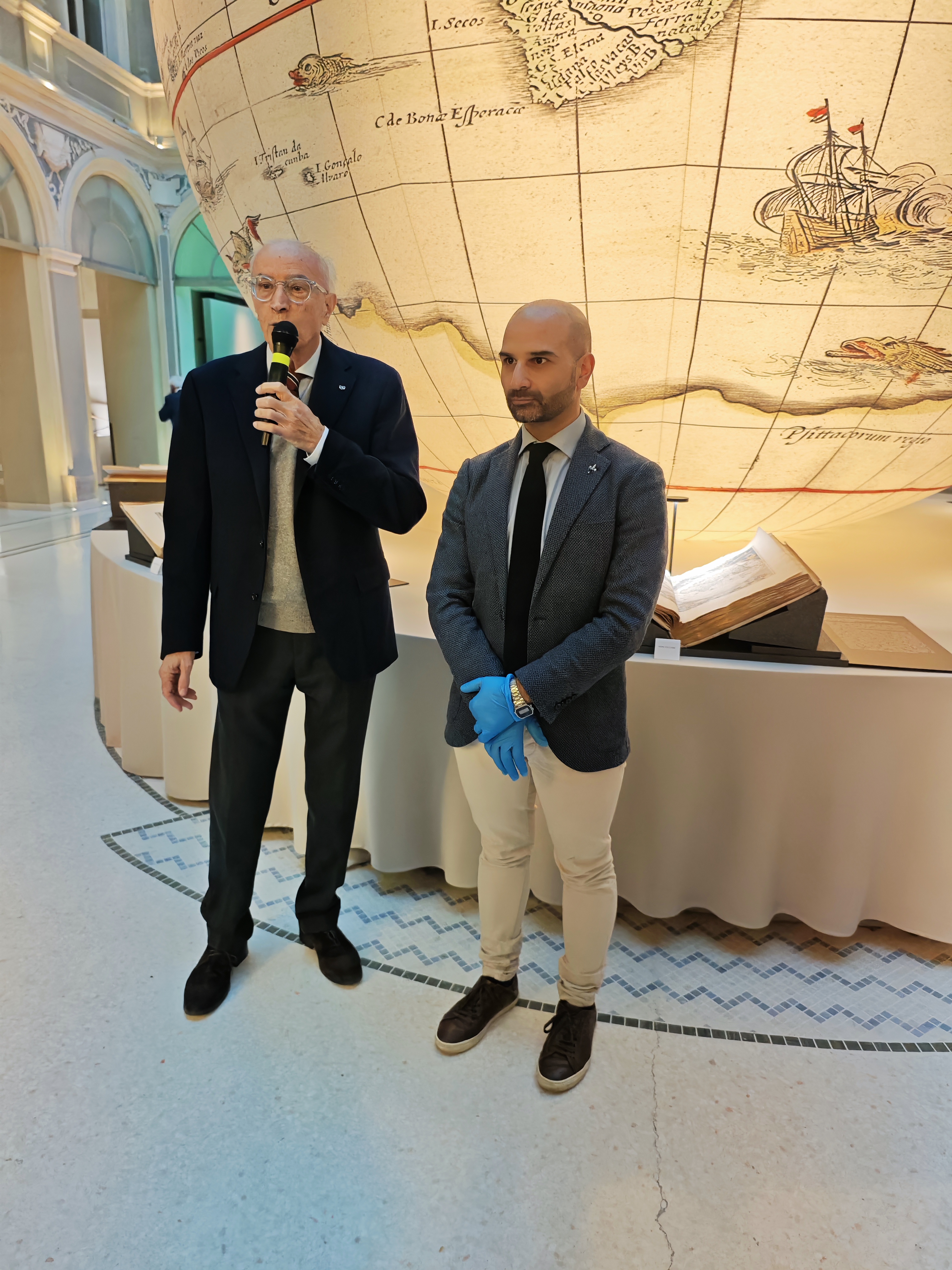 LA MOSTRA ATLAS MAIOR CHIUDE COL BOTTO