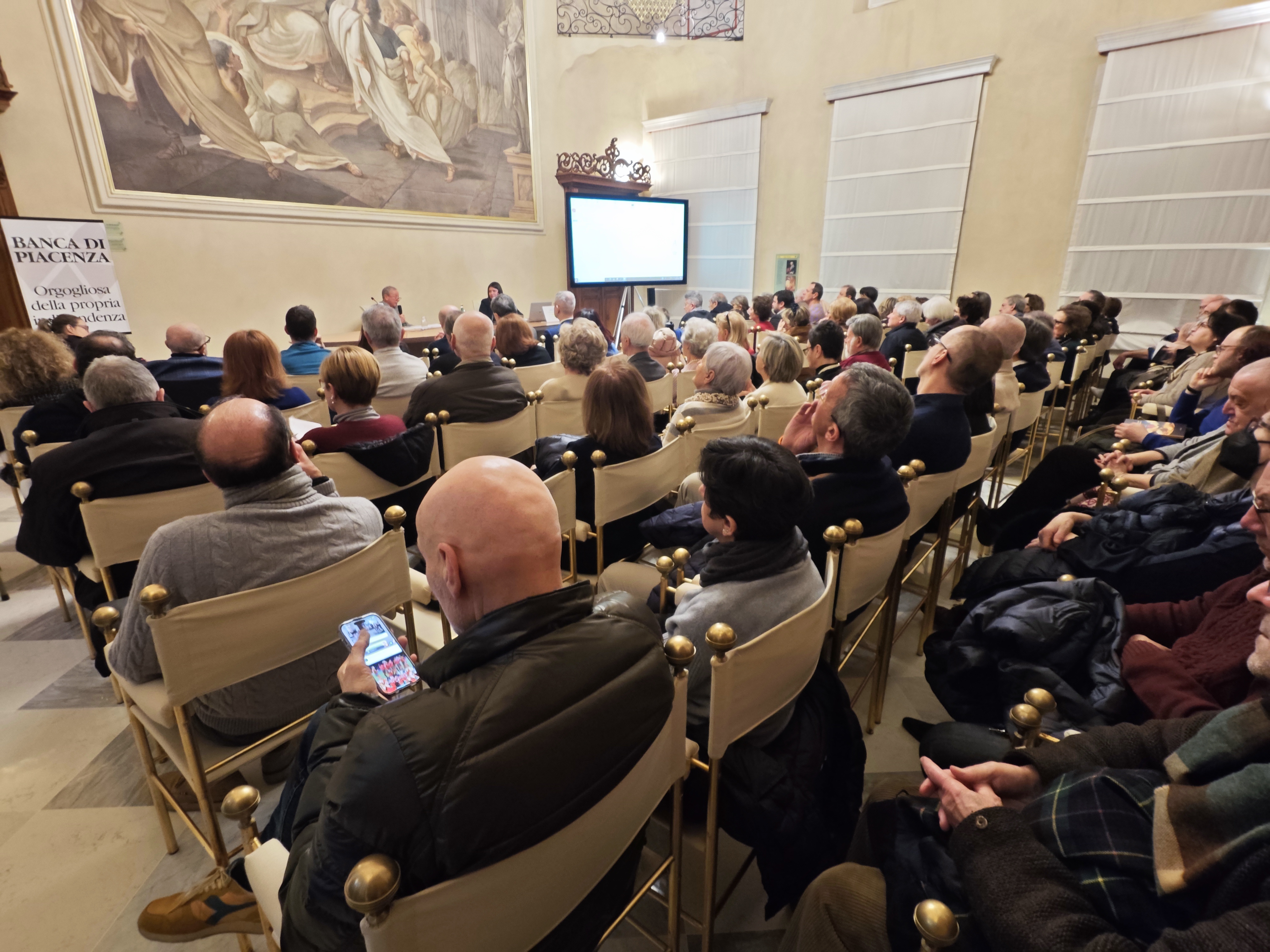 PRESENTATO AL PALABANCAEVENTI IL LIBRO DI LAURA BRICCHI SULL'ALIMENTAZIONE A PIACENZA TRA LE DUE GUE