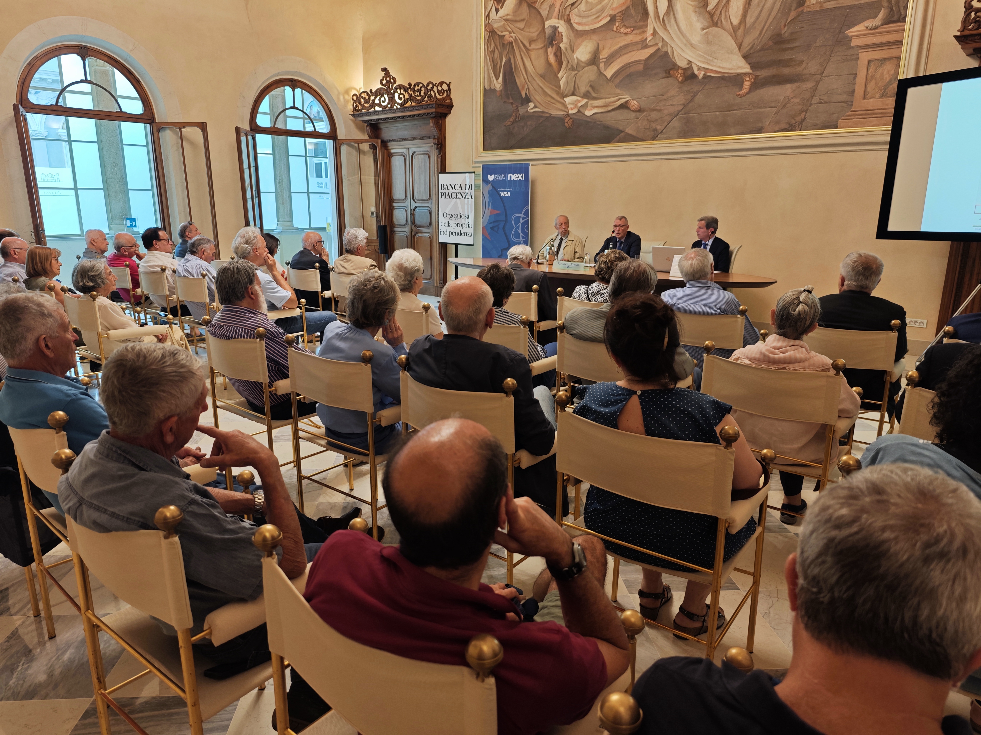 AL PALABANCAEVENTI PARTECIPATA CONFERENZA DELL'ASSOCIAZIONE "PIACENZA CITTA' PRIMOGENITA"