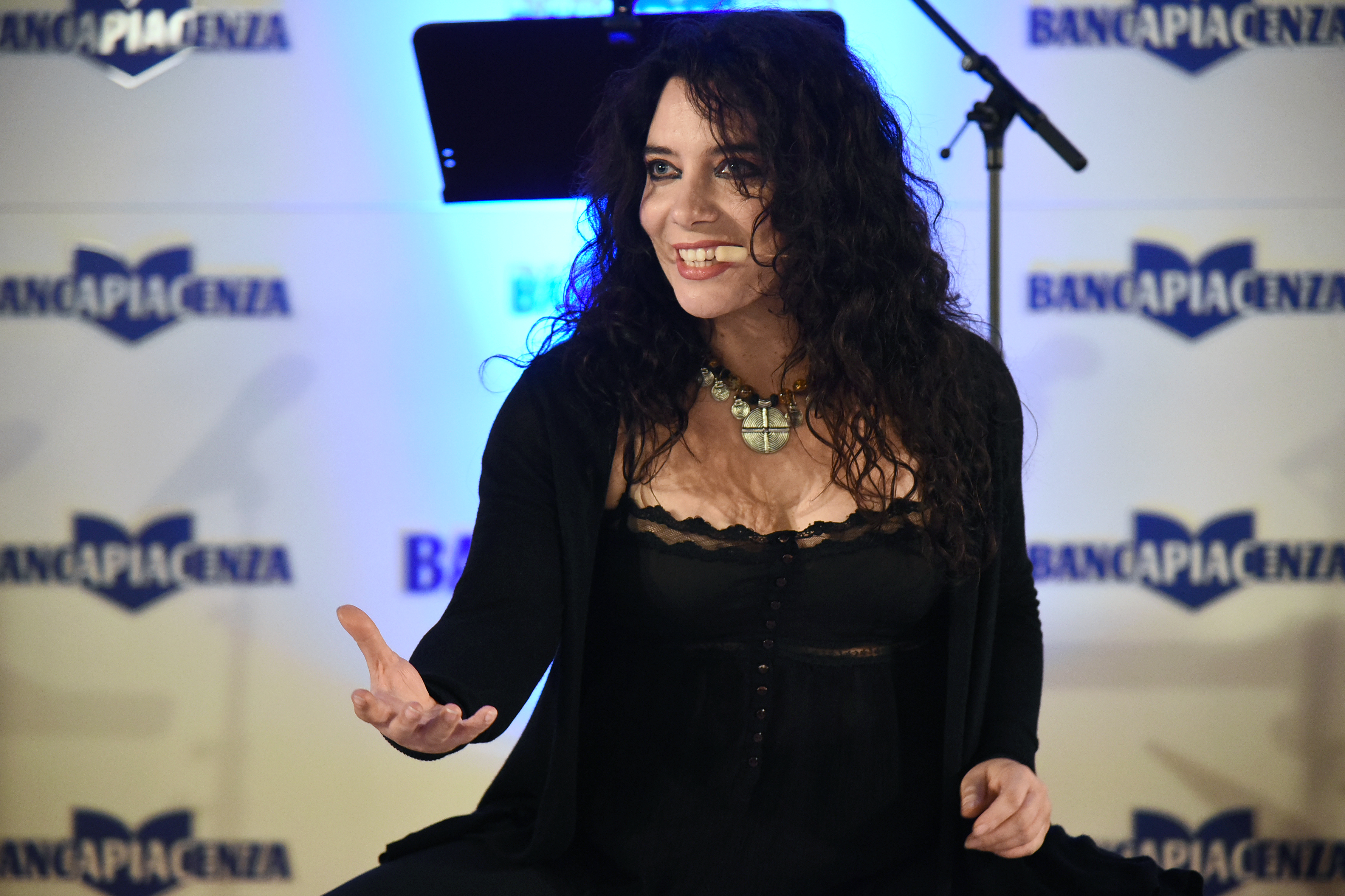 Successo al PalabancaEventi per l'Orlando Furioso messo in scena dalla compagnia Manni-Ossoli